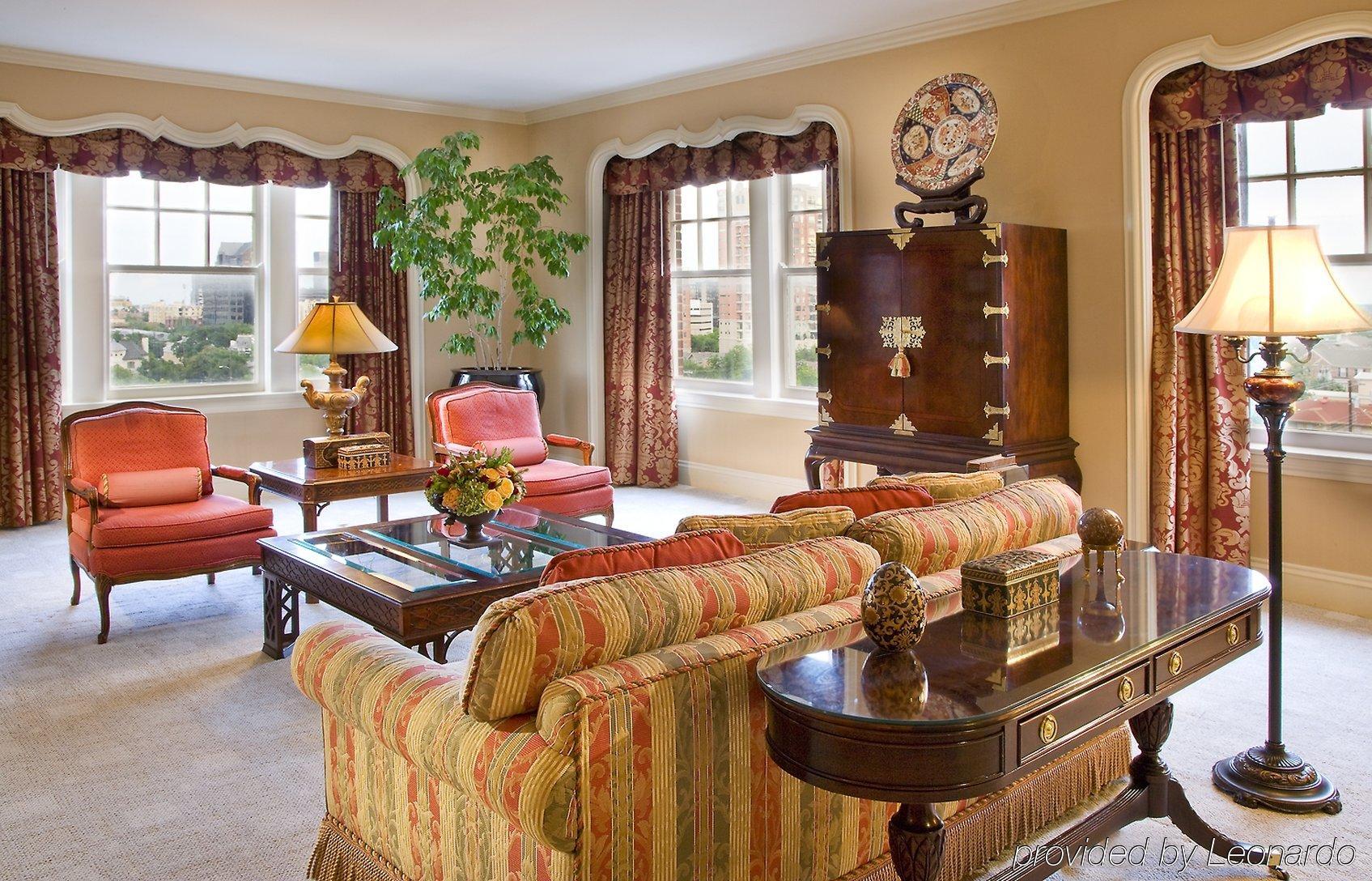 Hotel Warwick Melrose 4*
