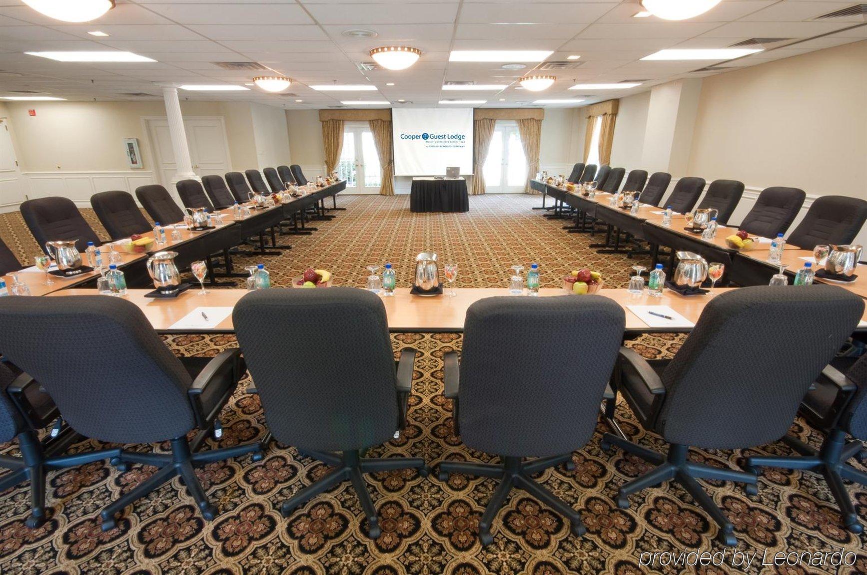 Cooper Conference Center & 3*