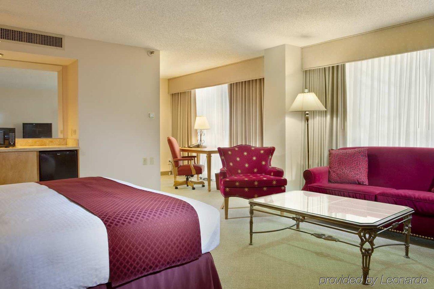 Doubletree By Hilton Campbell Centre Hotel Dallas