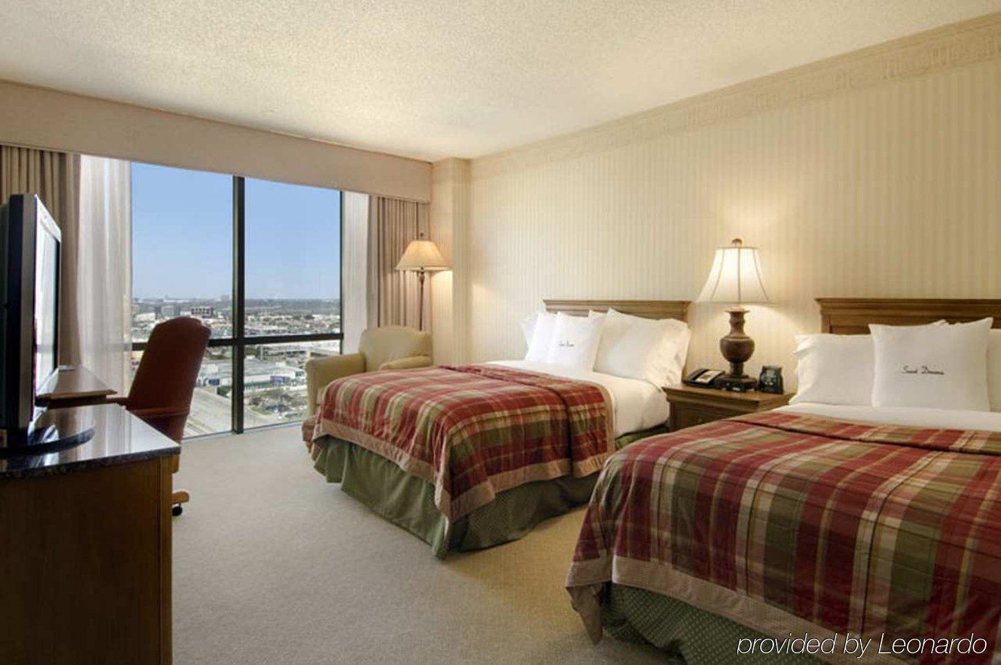 Hotel Doubletree By Hilton Campbell Centre 4*