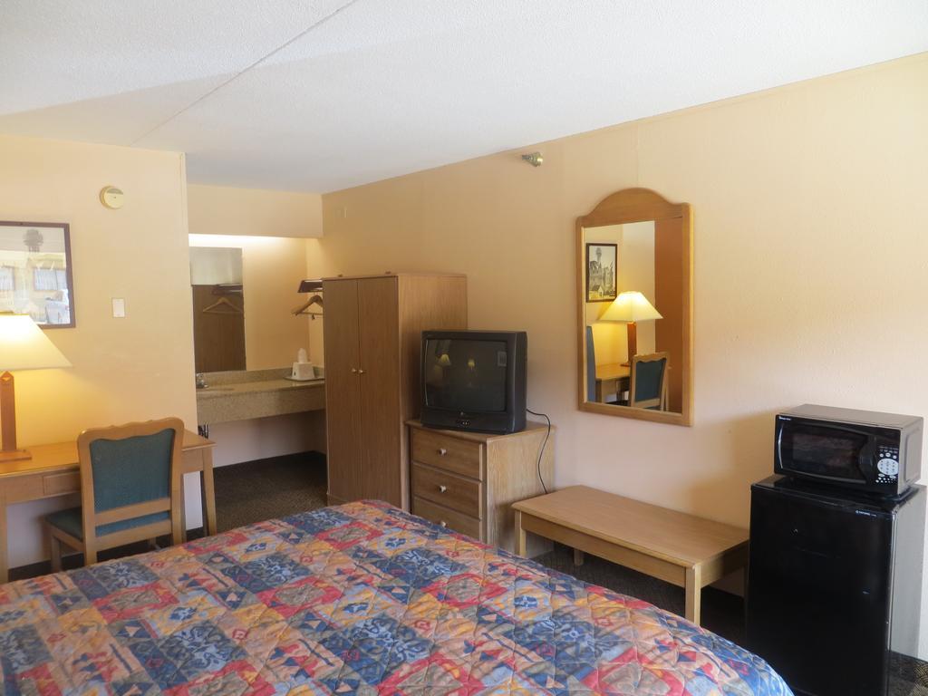 Hotel Super 7 Dallas-east Dallas