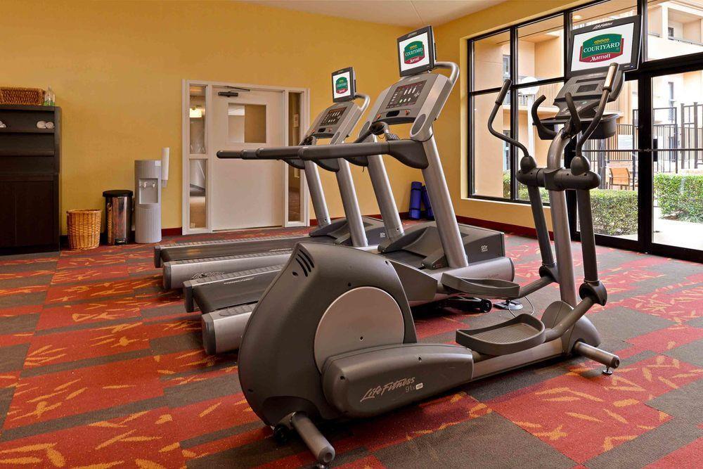 Courtyard By Marriott Northwest Hotel Dallas