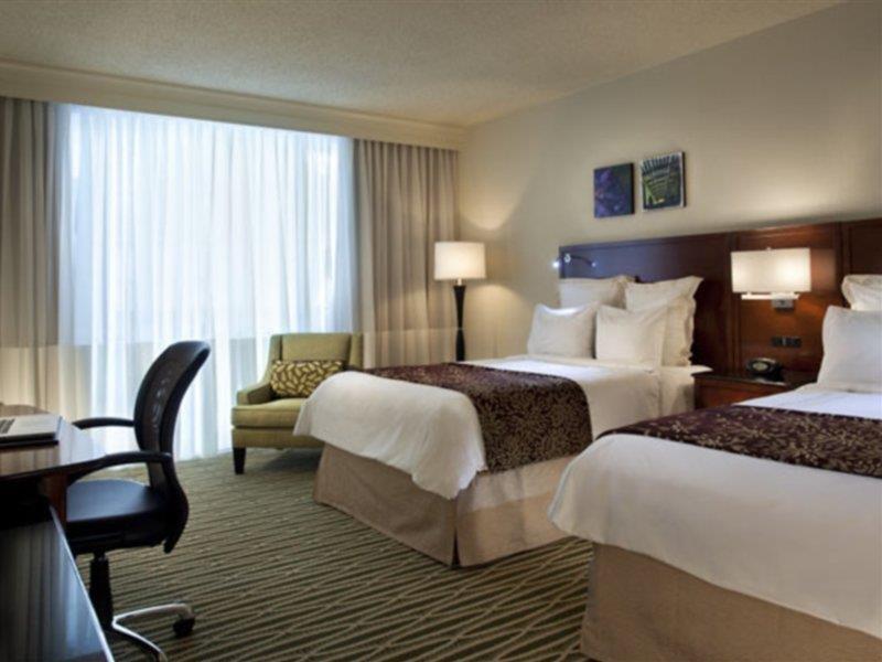 Hotel Marriott Downtown 4*