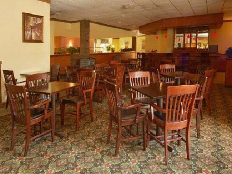 Hotel Alexis & Banquets Park Galleria