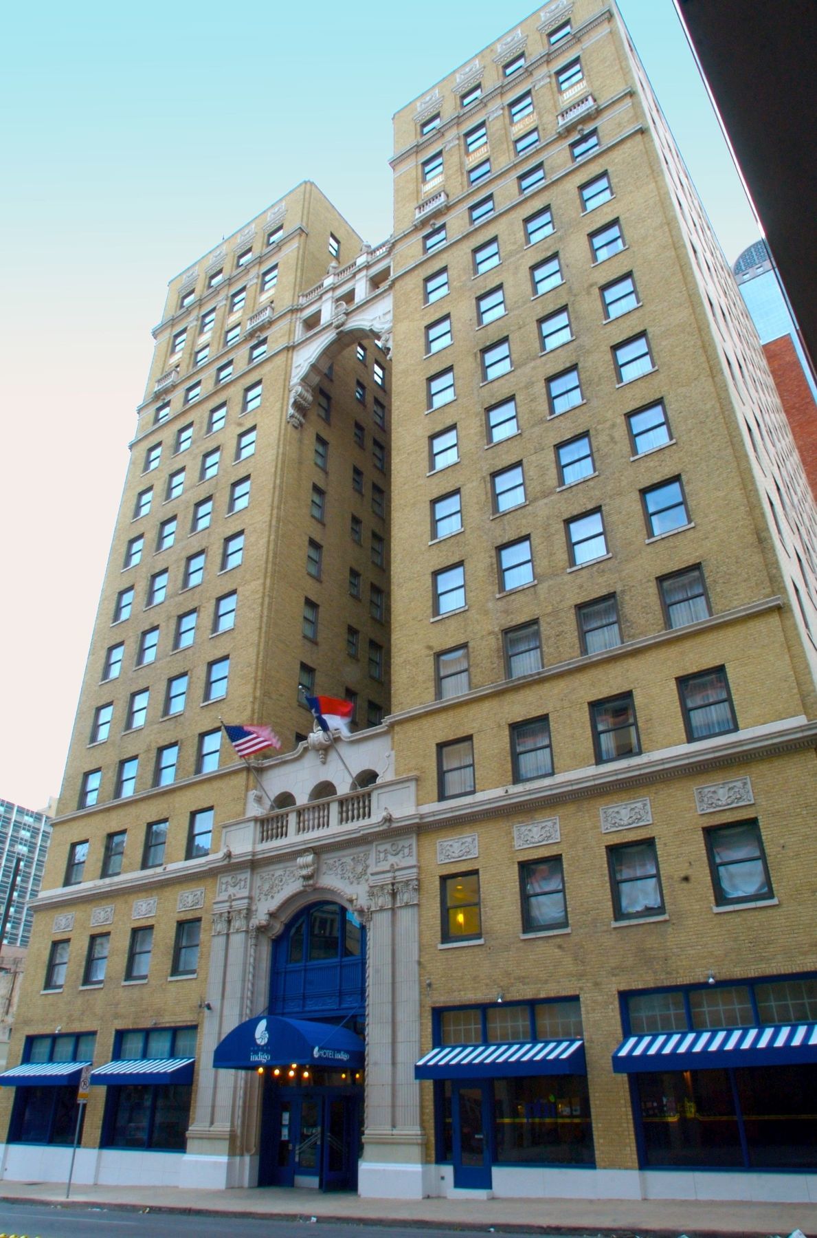 Hotel Indigo Downtown By Ihg 3*