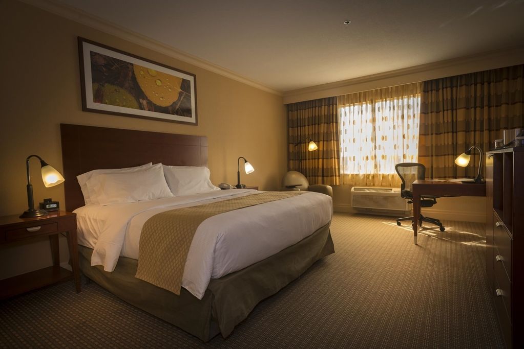 Doubletree By Hilton - Field 4*