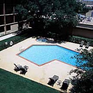 Clarion Park 4* Dallas