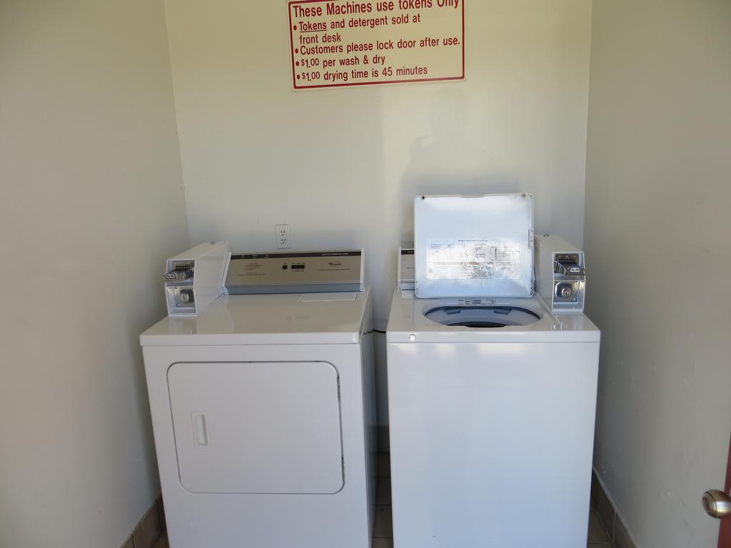 Days Dfw Motel 2*