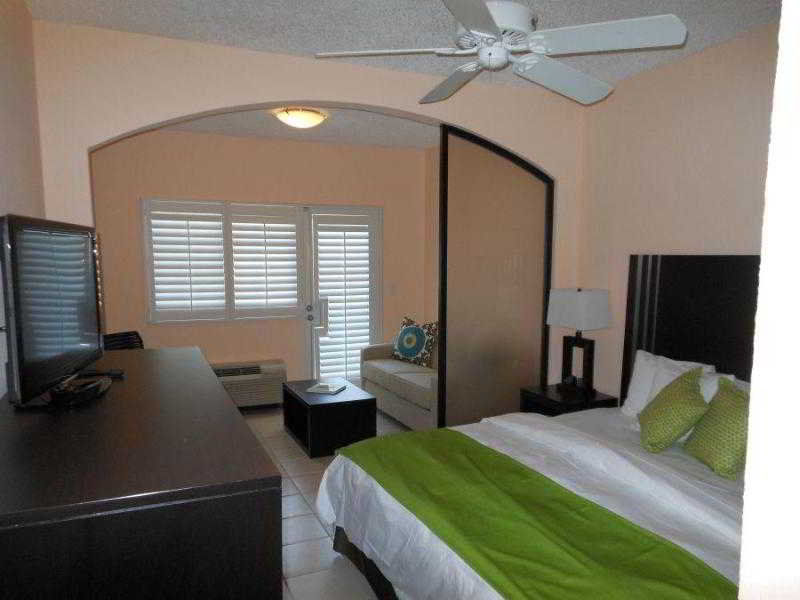 Comfort & Field-dallas Market Center