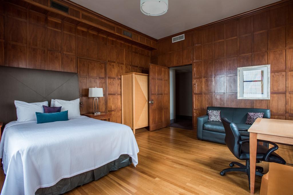 Hotel Magnolia Downtown