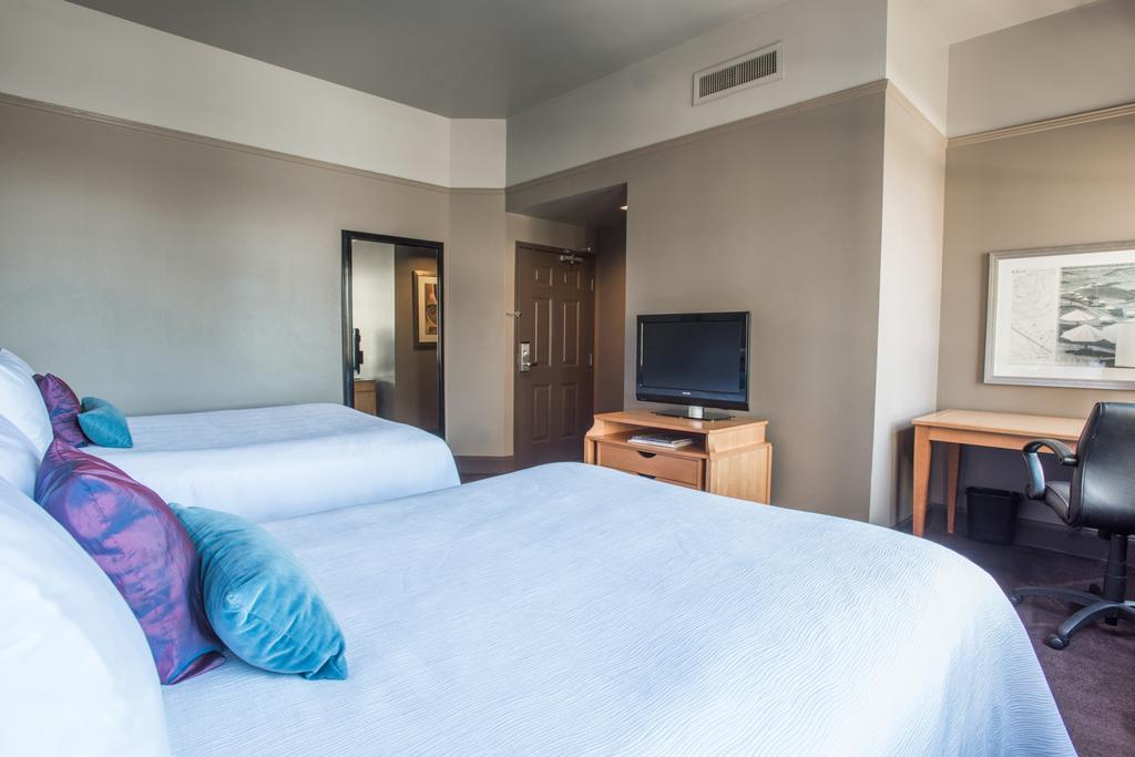 Magnolia Downtown Hotel 4*