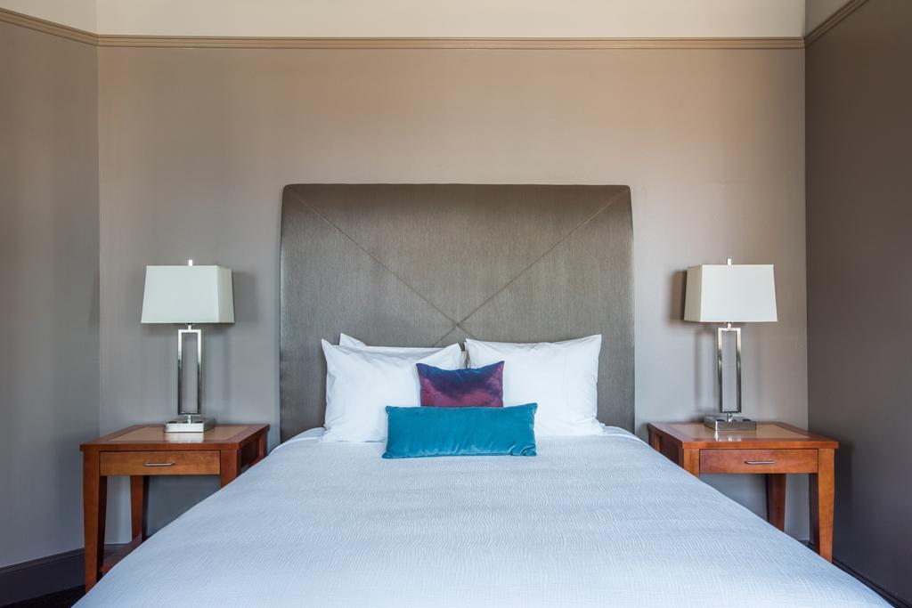 Hotel Magnolia Downtown Dallas