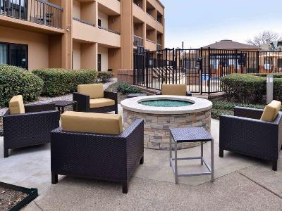 Courtyard By Marriott Northwest Hotel 3*