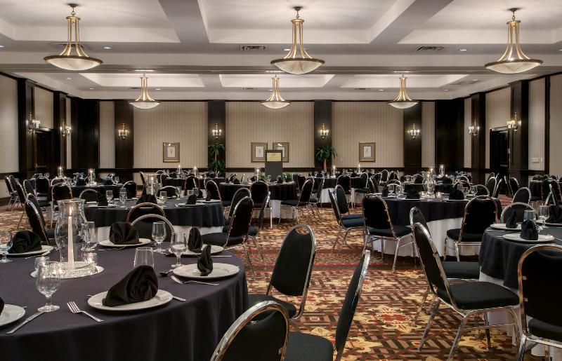 Hotel Doubletree By Hilton Market Center