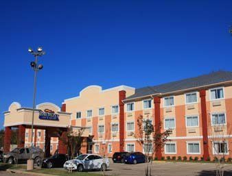 Baymont By Wyndham Dallas/ Field Hotel 3*