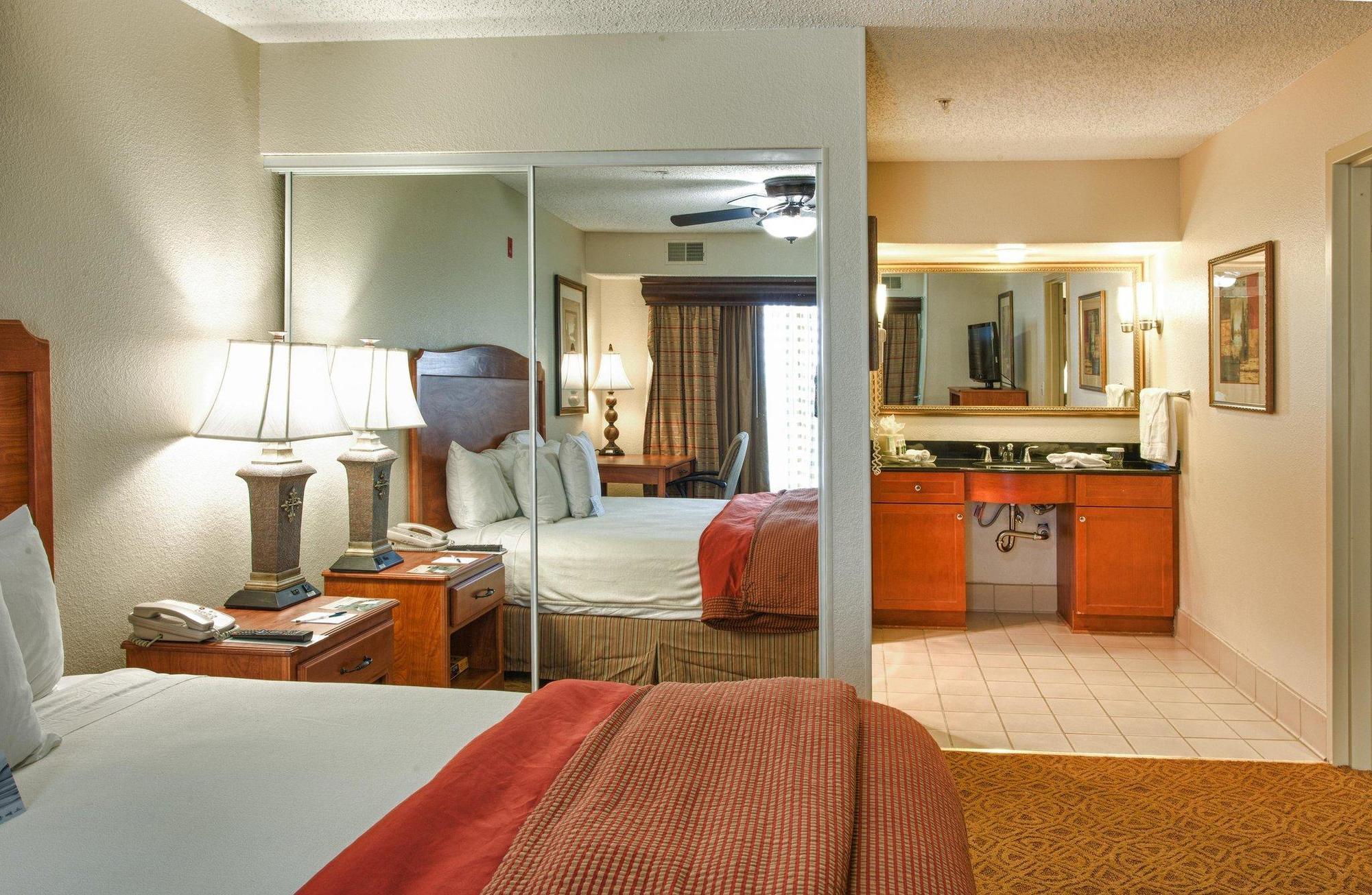 Homewood By Hilton Dallas-park Area Hotel
