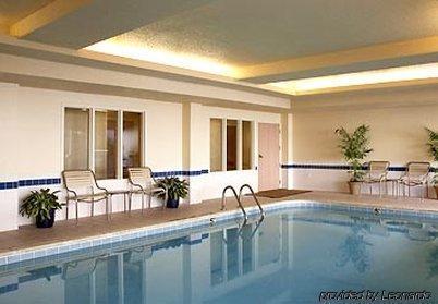 Hotel Fairfield & Medical/market Center 3*