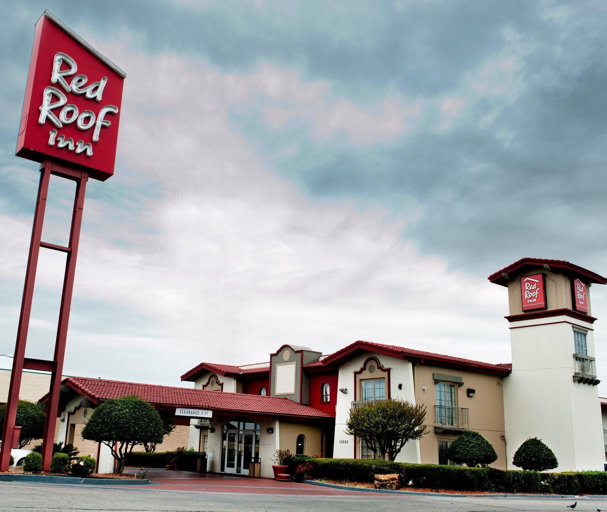 Motel Red Roof North - Park 2*