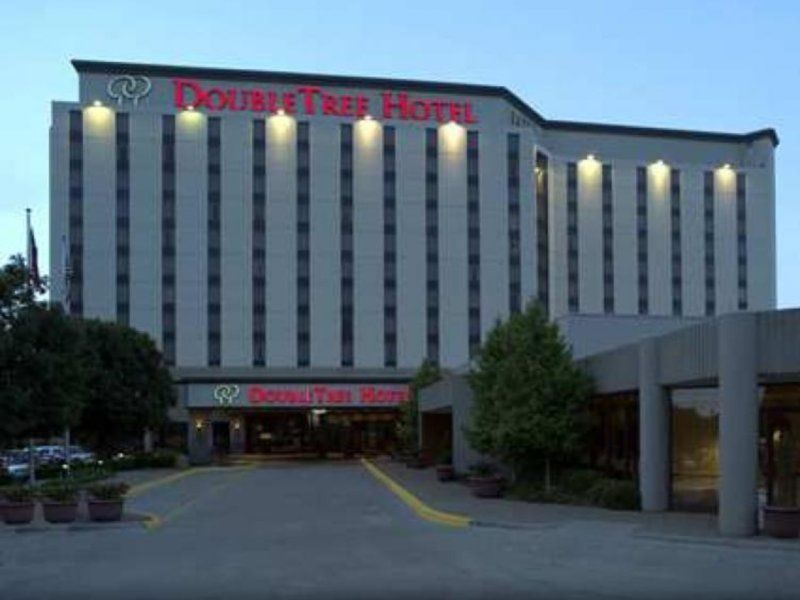 Hotel Doubletree By Hilton Near The Galleria Dallas