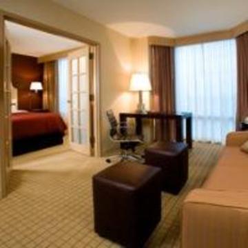 Sheraton Market Center Hotel 4*