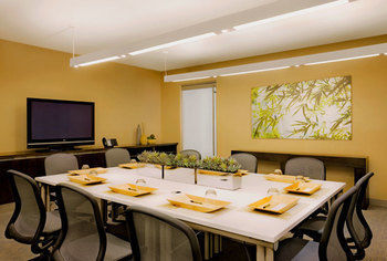 Element Love Field Hotel Dallas