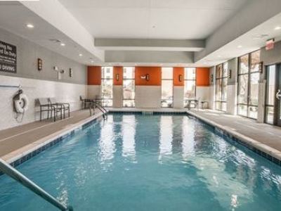 Hampton Inn & Suites Dallas-Central Expy/North Park Area Hotel