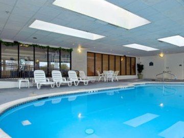 Wingate By Wyndham Field Dallas
