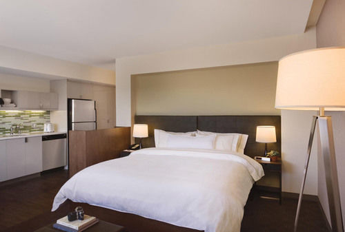 Element Love Field Hotel 4*