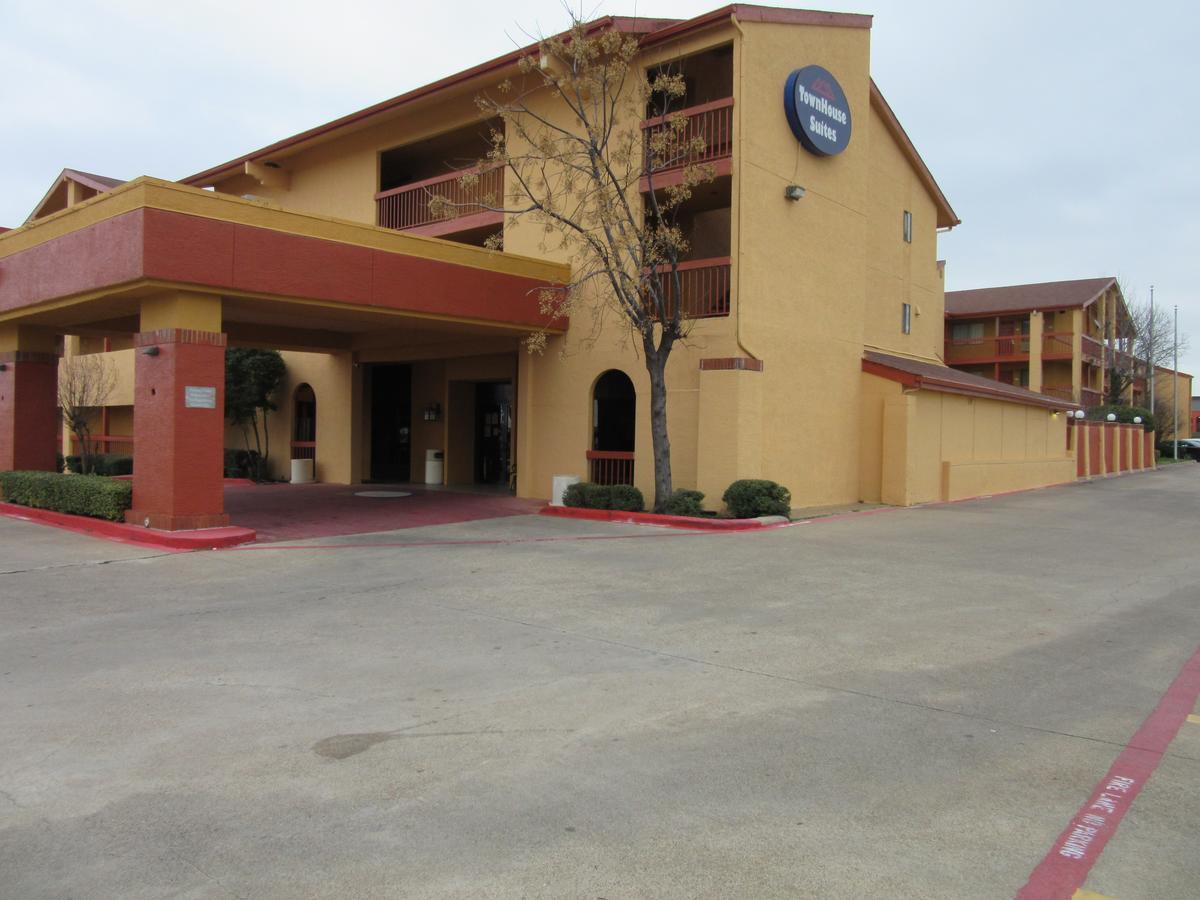 Townhouse Suites 2* Dallas