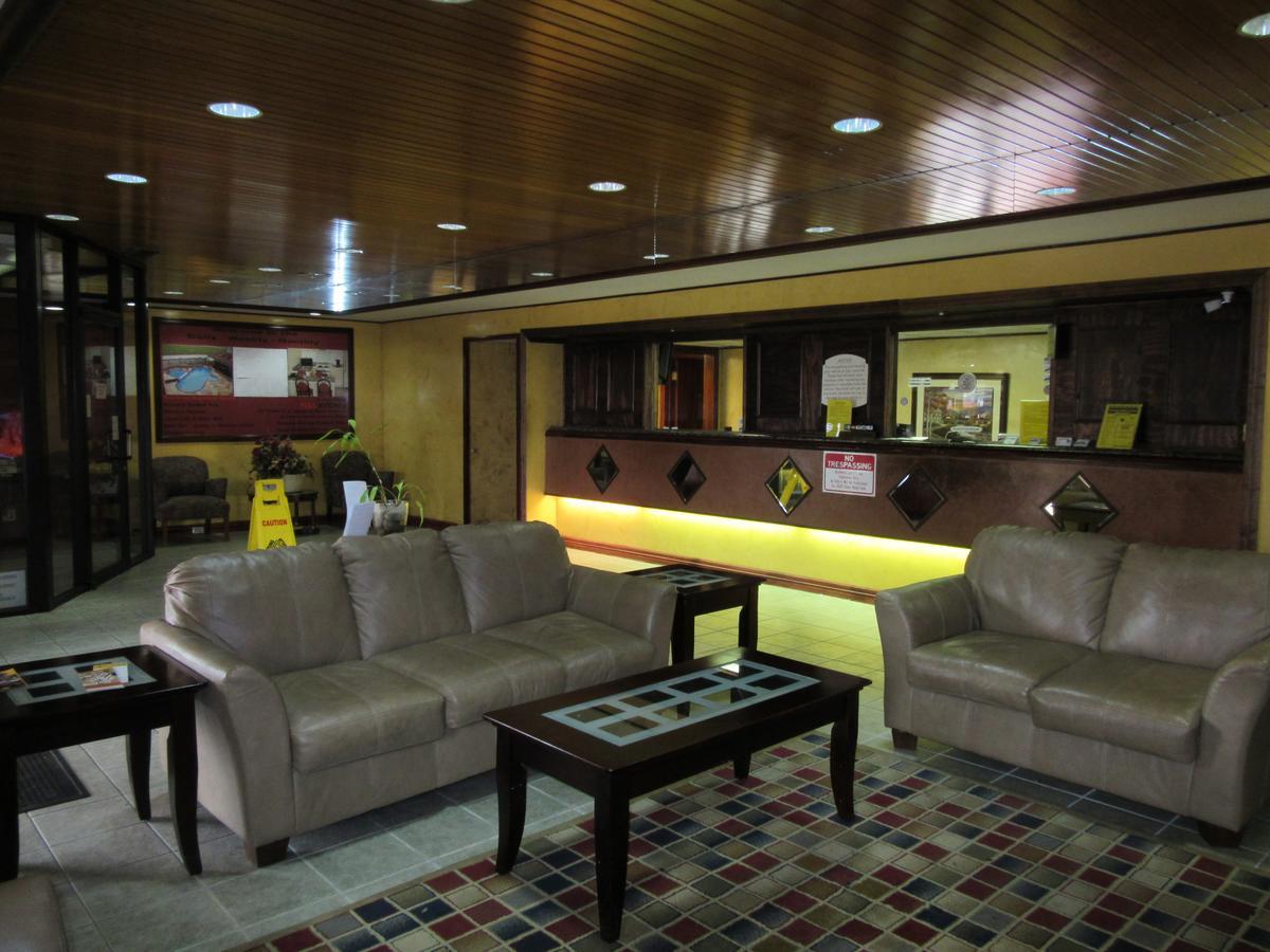 Townhouse Suites Dallas