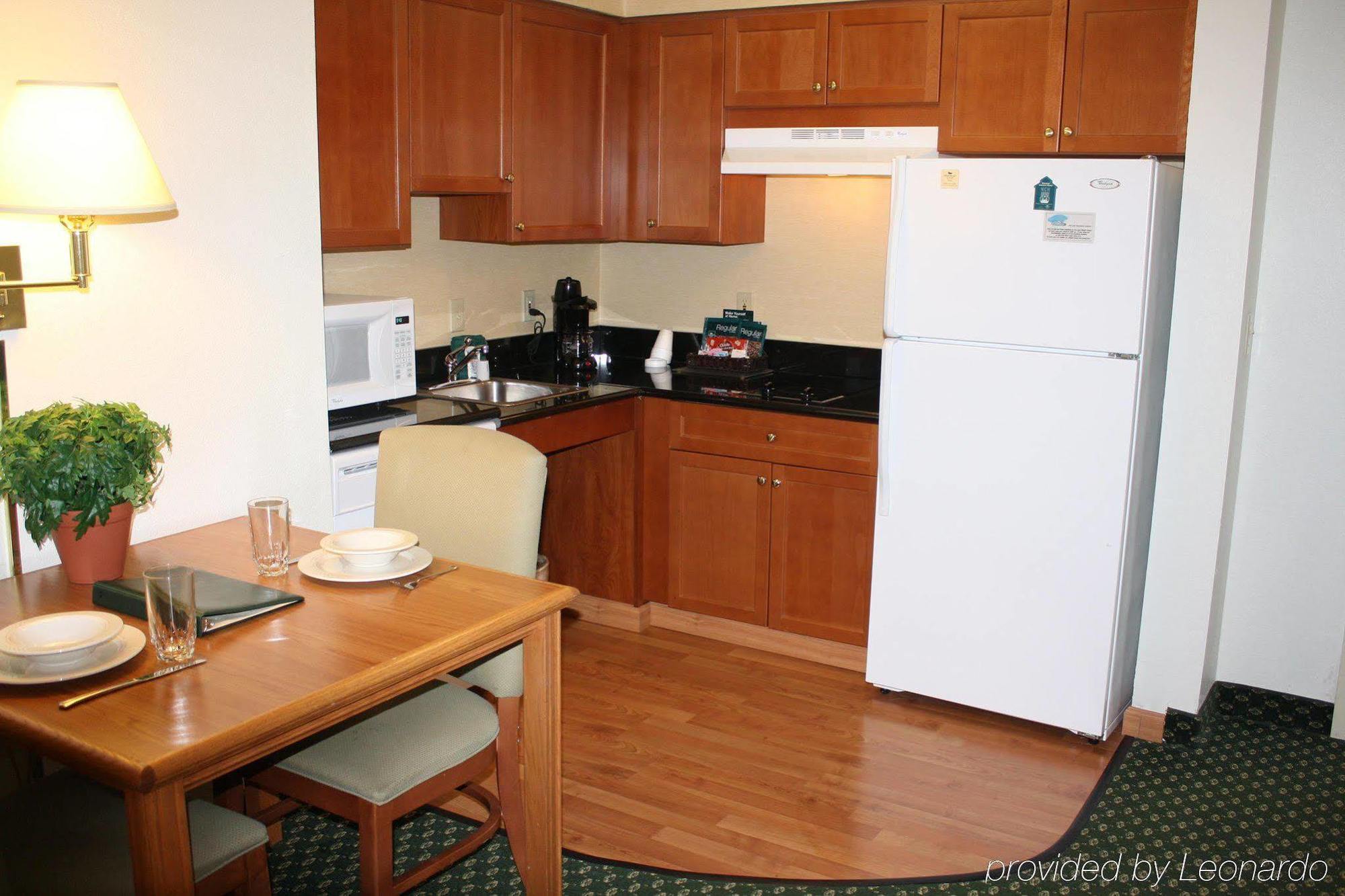 Homewood By Hilton Dallas-park Area Hotel