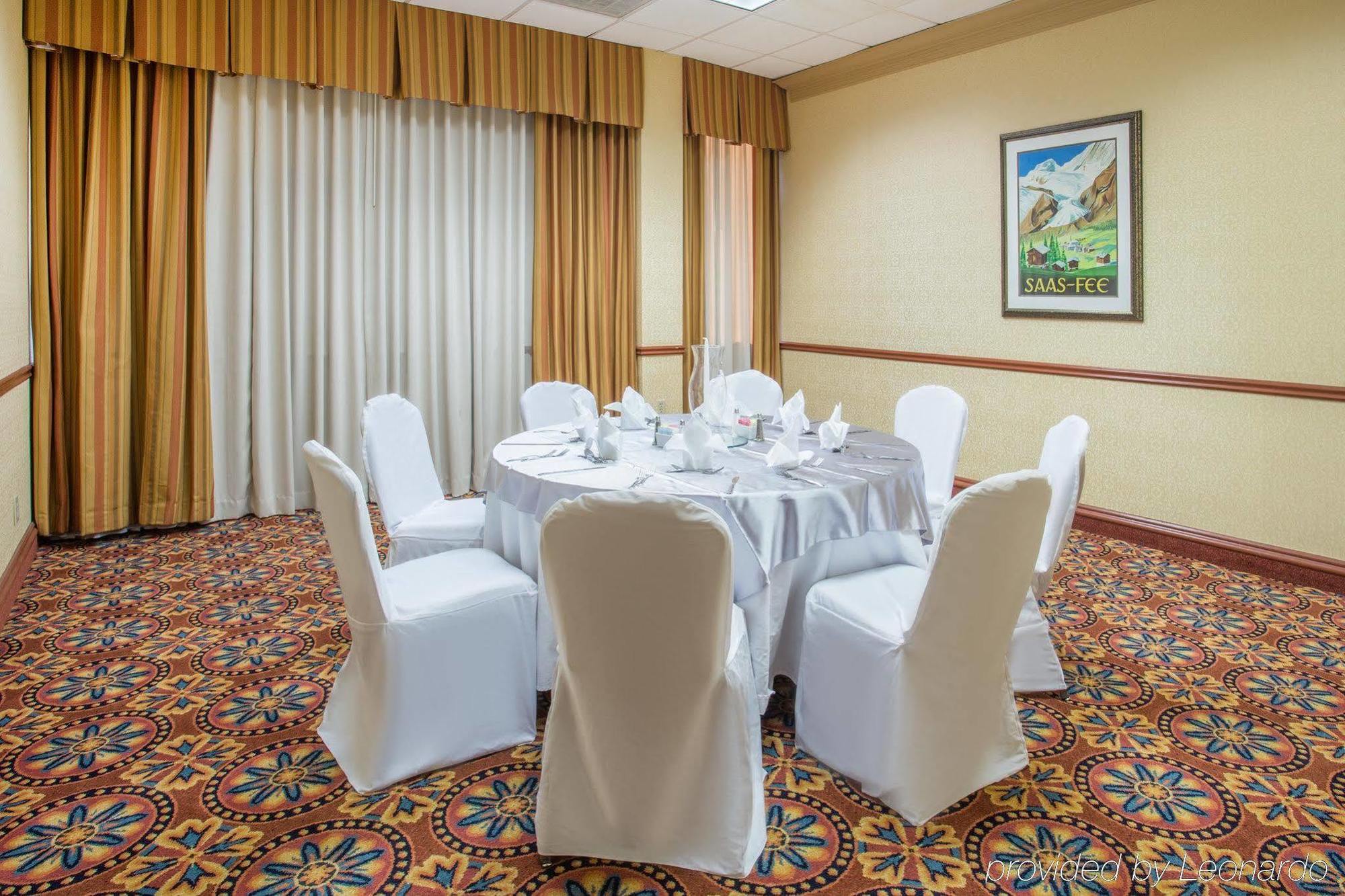 Crowne Plaza Market Ctr - Field, An Ihg 3* Dallas