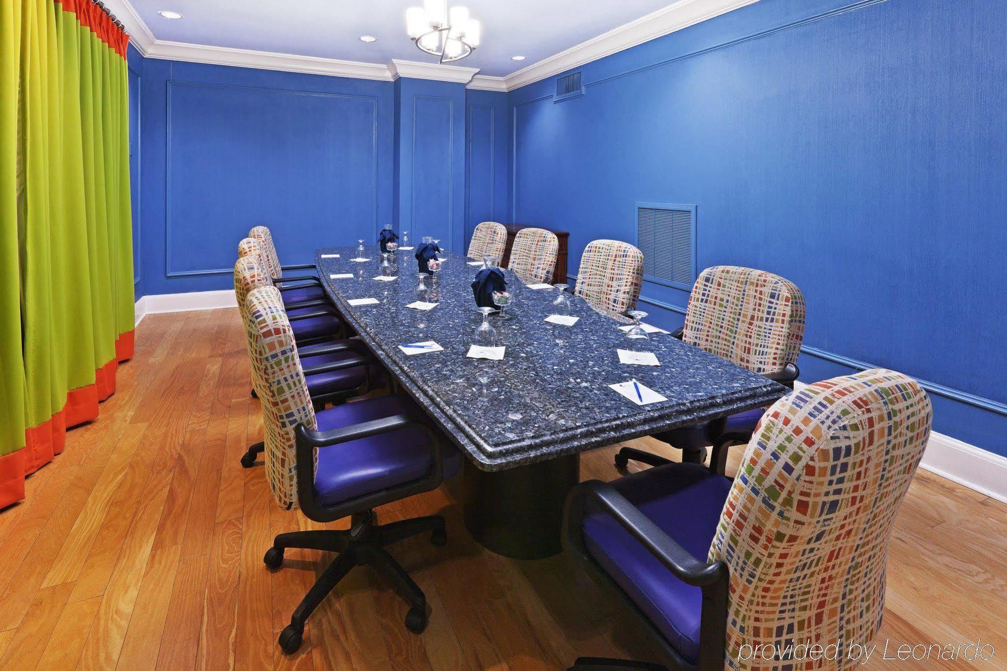 Indigo Downtown By Ihg
