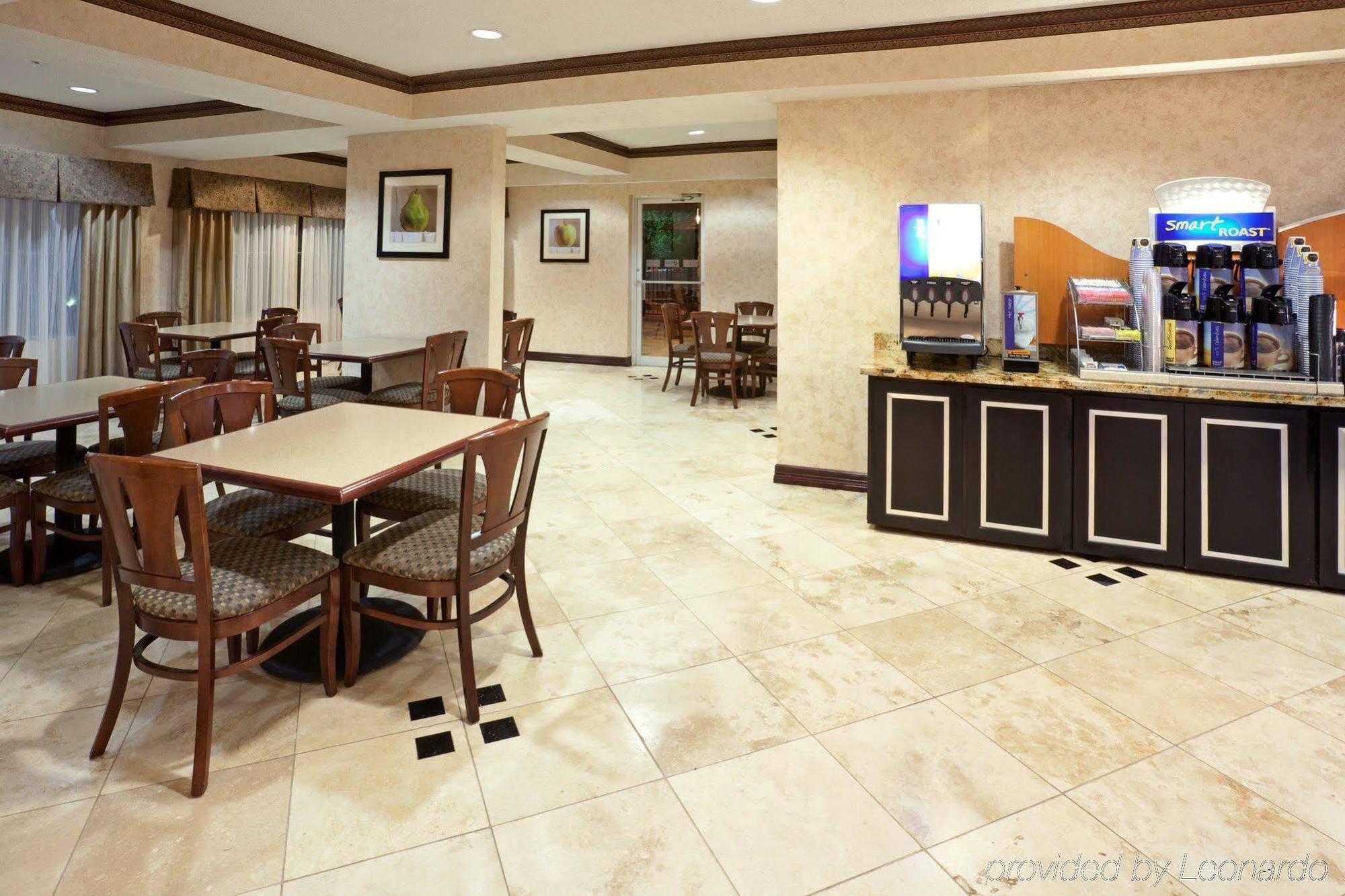 Express & - Park Northeast By Ihg 3*