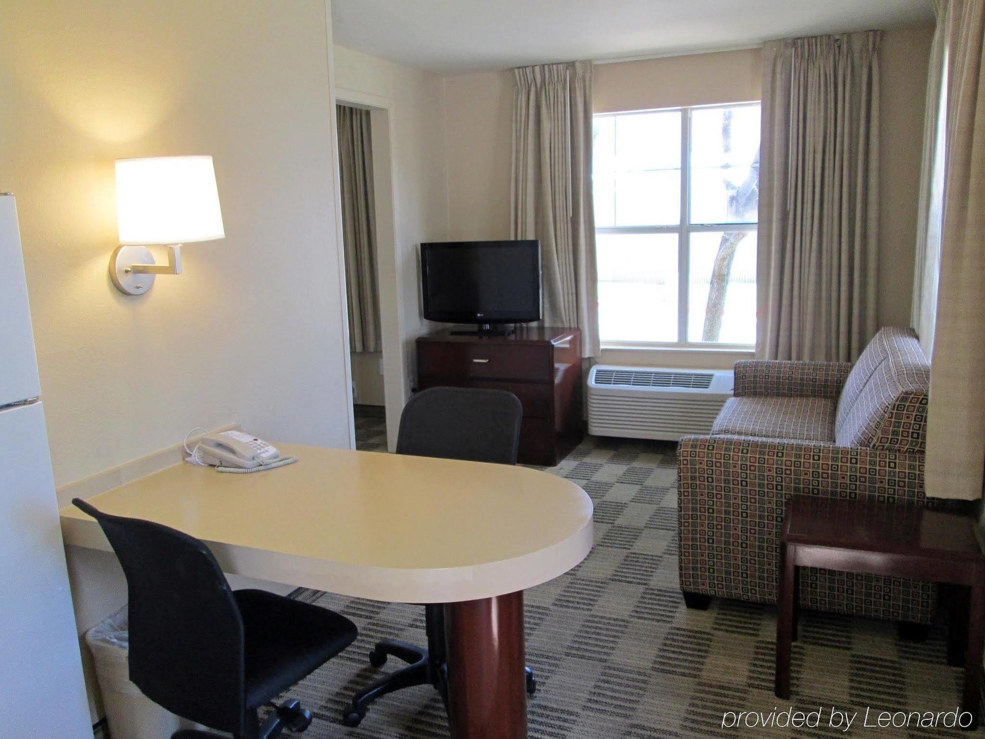 Extended America - - Vantage Point Dr Hotel