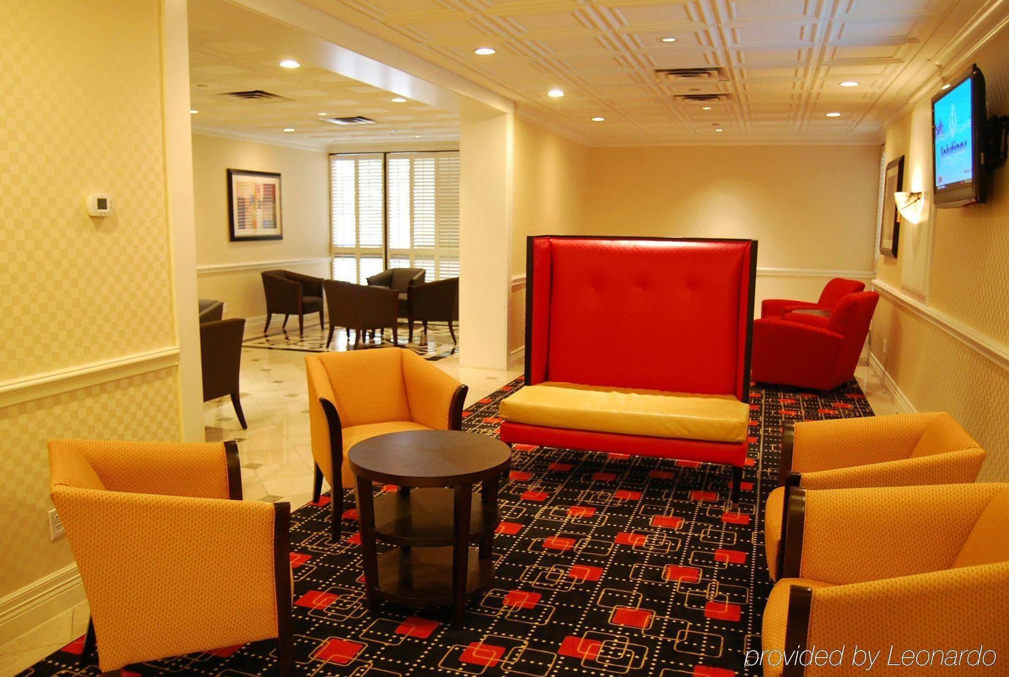 Field & Hotel Dallas