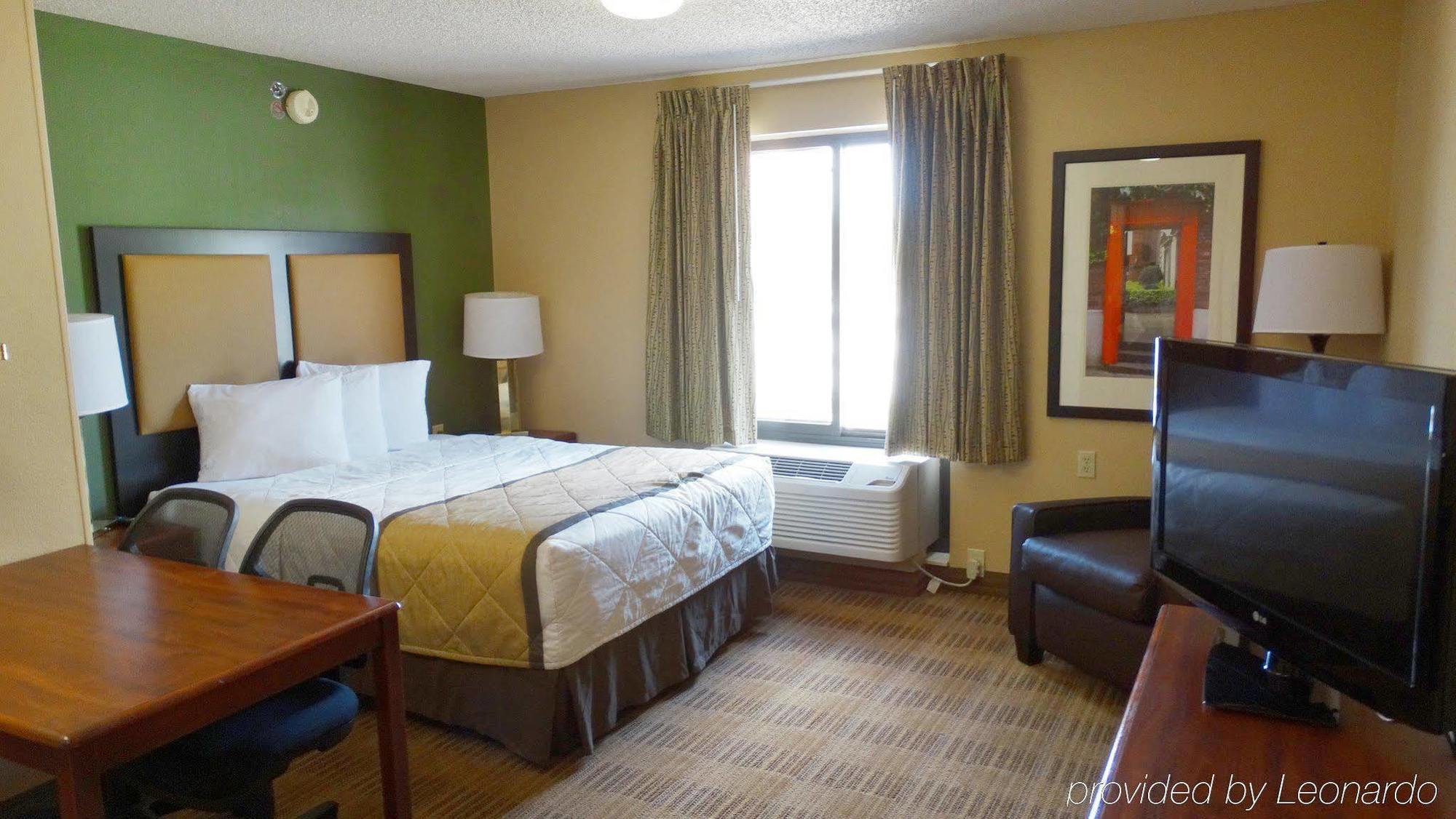 Extended America - - Market Center 2* Dallas