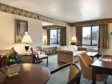 Wingate By Wyndham Field Hotel Dallas