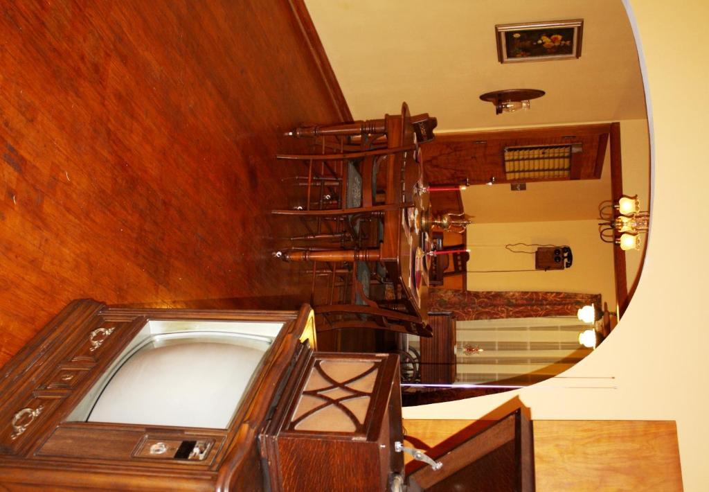 Alla's Historical Bed And Breakfast, Spa And Cabana