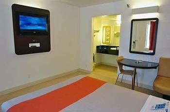 6-dallas, Tx - South Hotel 2*
