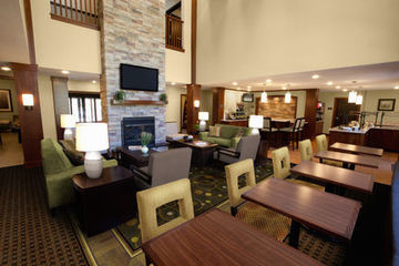 Express & - Nw Hwy - Field By Ihg 3*