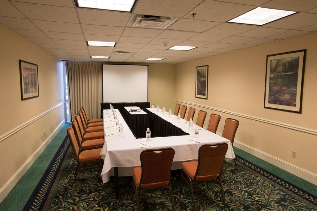 Hilton Garden Dallas/market Center 3* Dallas