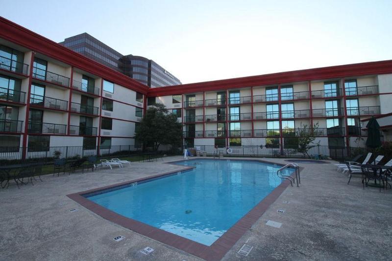 Clarion Park 4* Dallas