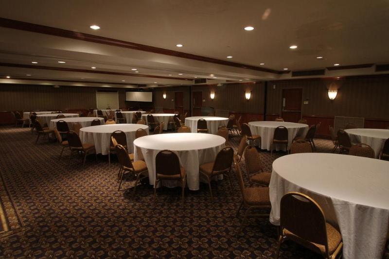 Clarion Park Hotel Dallas