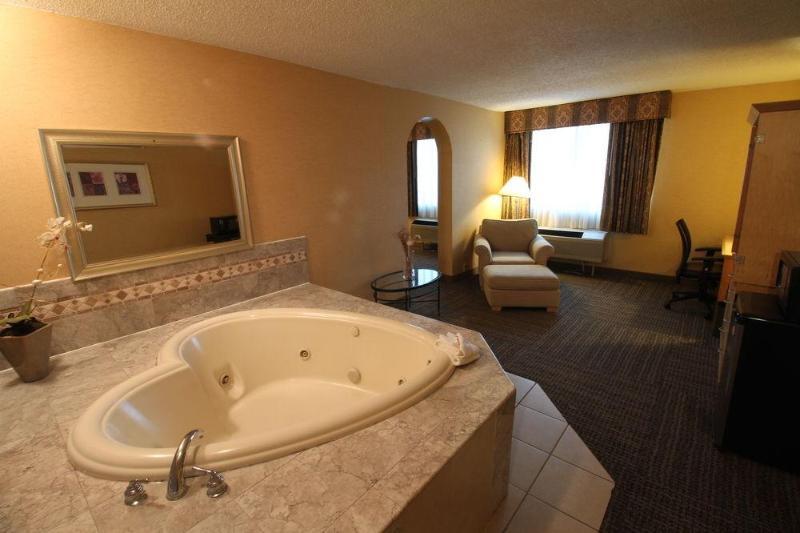 Clarion Park 4* Dallas
