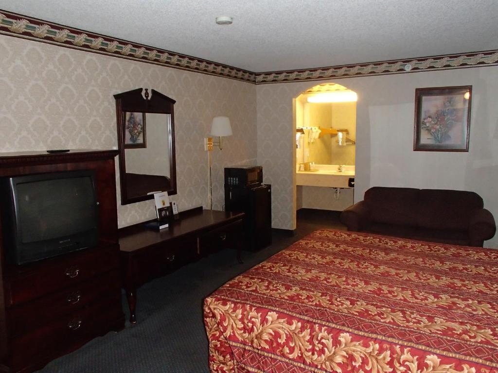 Super 8 By Wyndham South Hotel Dallas