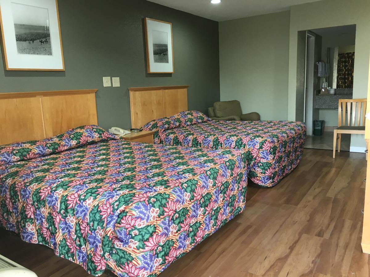 Anchor Motel *
