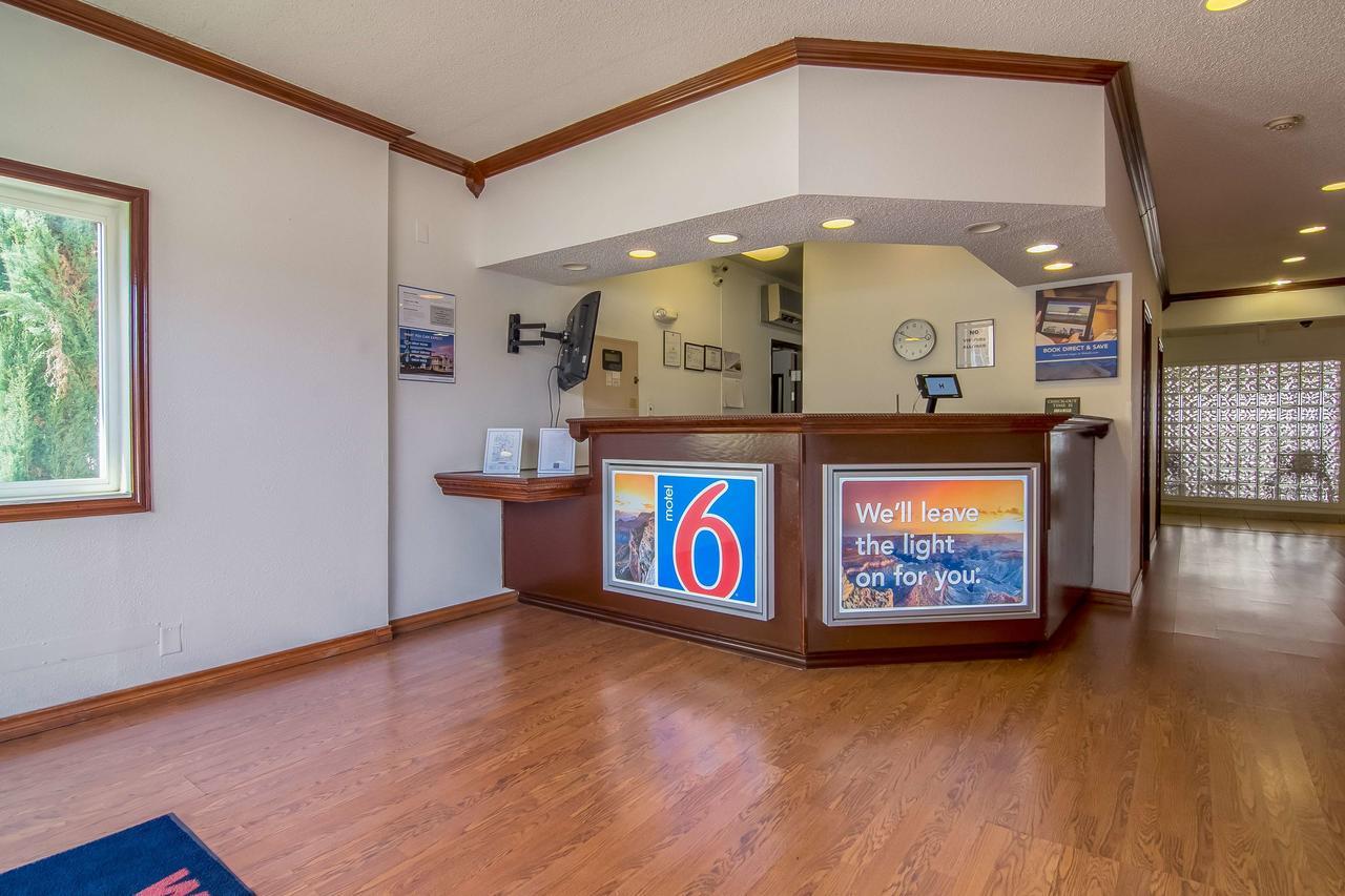 Hotel 6-dallas, Tx - North - Richardson 2*