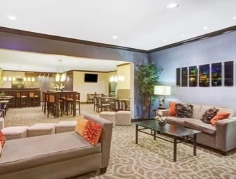 Baymont By Wyndham Dallas/ Field Hotel