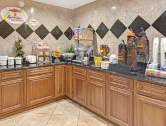 Super 8 East Near Fair Park Downtown 2* Dallas